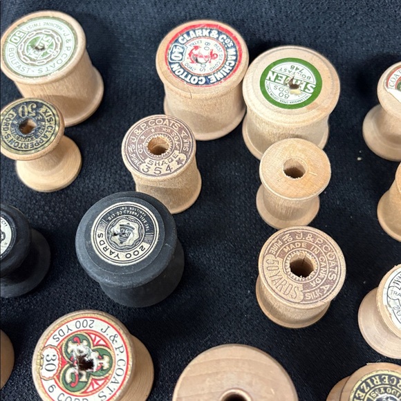 Vintage Wooden Thread Spools Collection - Picture 4 of 4